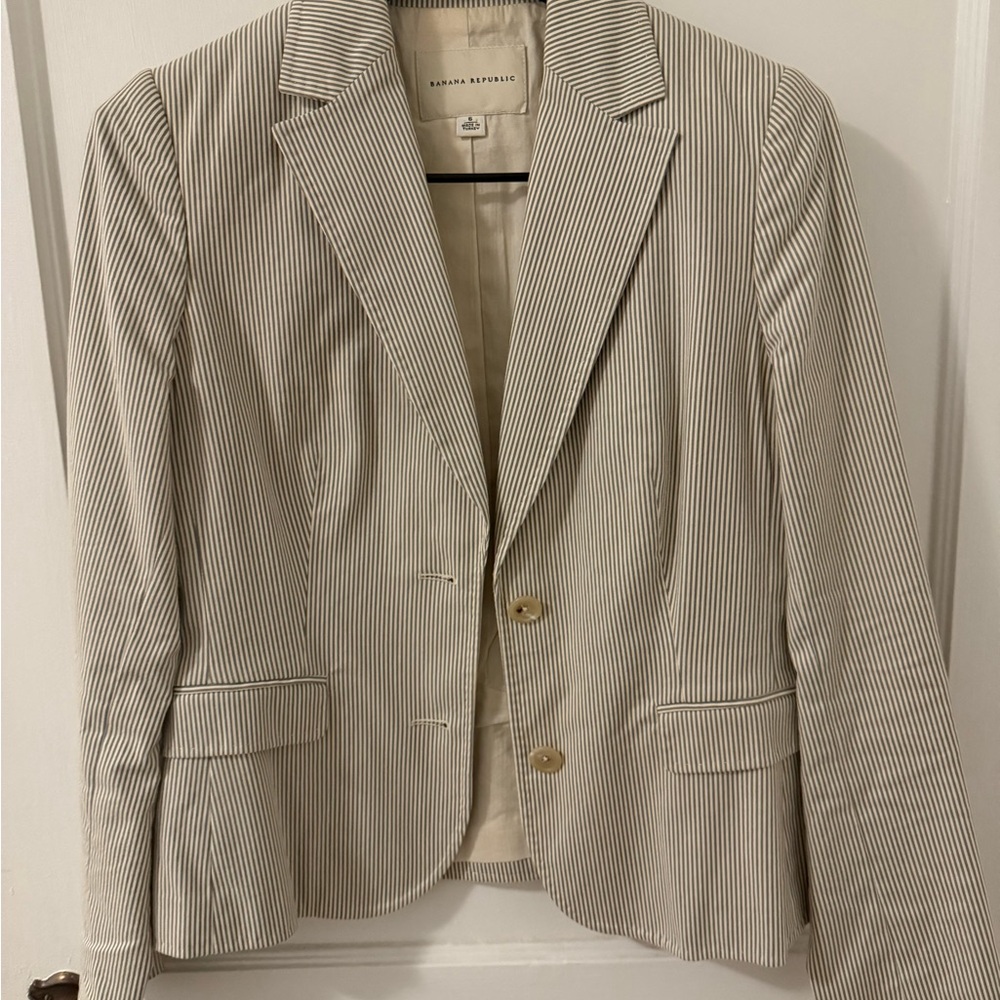 Banana Republic Cotton Seersucker Suit Jacket